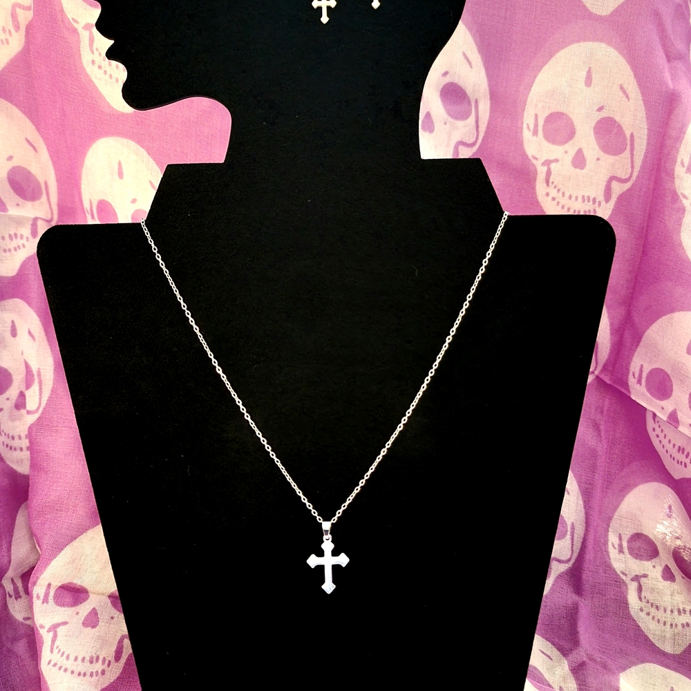 Elegant Silver Cross Necklace and Earring Set